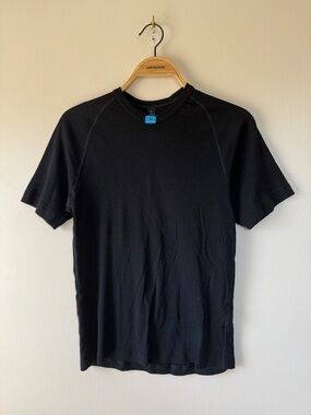 Swobo Black Merino Baselayer - Women’s Featherweight Short Sleeve - Large